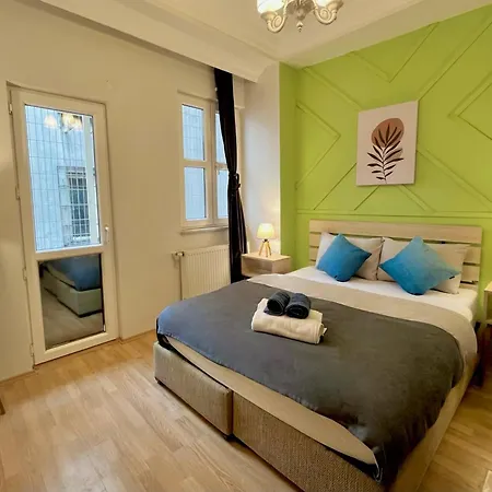 아파트호텔 W/ New Furnitures Next To Istiklal Street And Taksim Square 3*