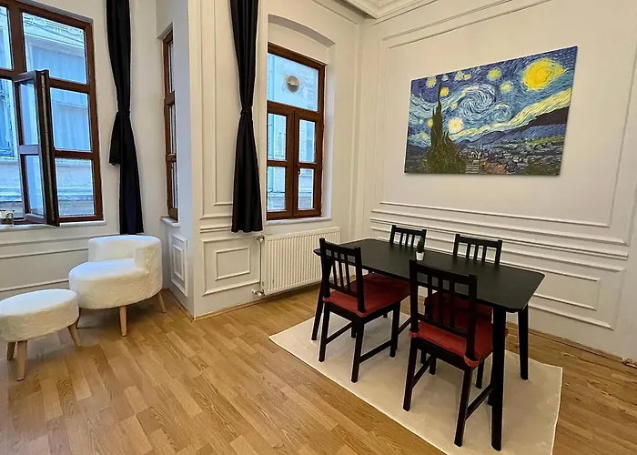 W/ New Furnitures Next To Istiklal Street And Taksim Square 3* Istanbul