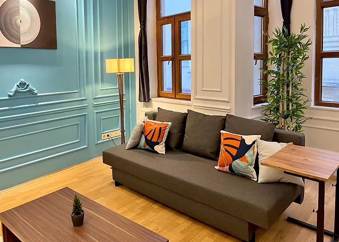 Aparthotel W/ New Furnitures Next To Istiklal Street And Taksim Square Istanbul