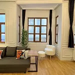W/ New Furnitures Next To Istiklal Street And Taksim Square 3* Istanbulská provincie