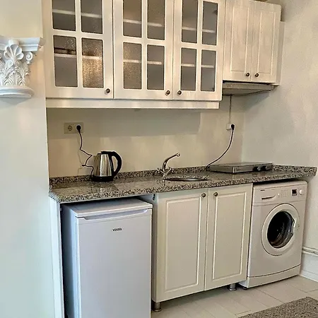 W/ New Furnitures Next To Istiklal Street And Taksim Square Aparthotel Istanboel